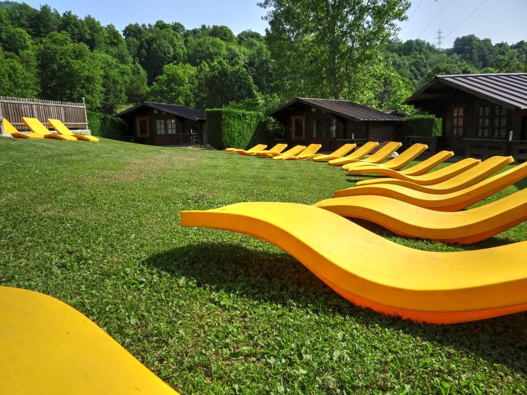 Stura River Village Rafting 加约拉 外观 照片