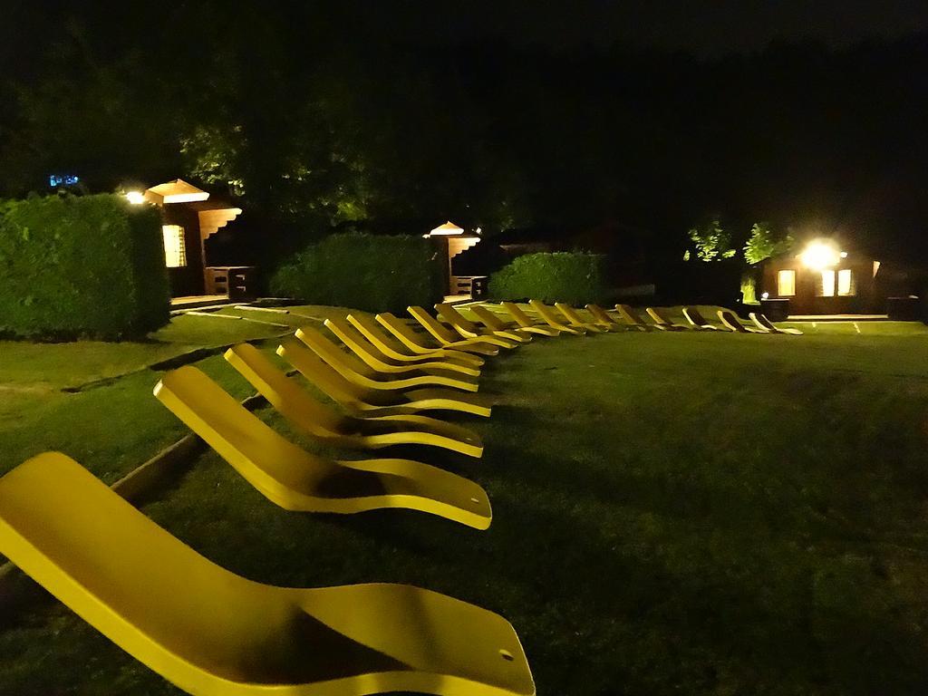 Stura River Village Rafting 加约拉 外观 照片