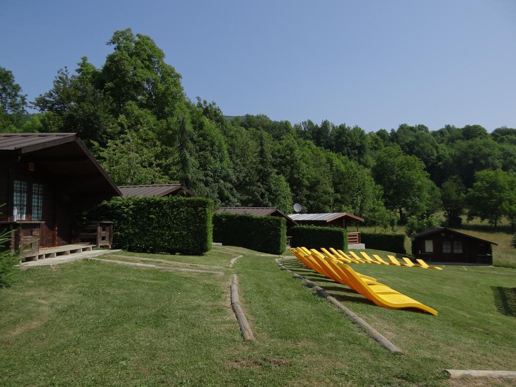 Stura River Village Rafting 加约拉 外观 照片