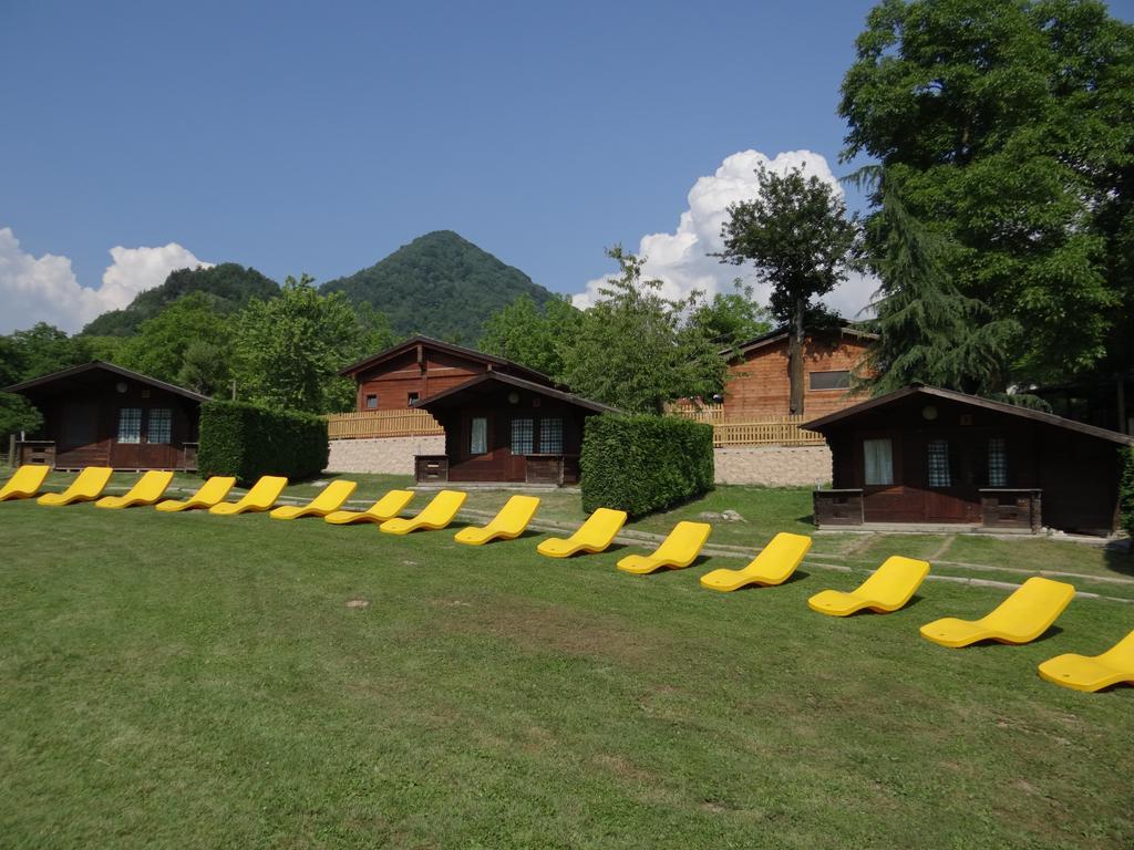Stura River Village Rafting 加约拉 外观 照片